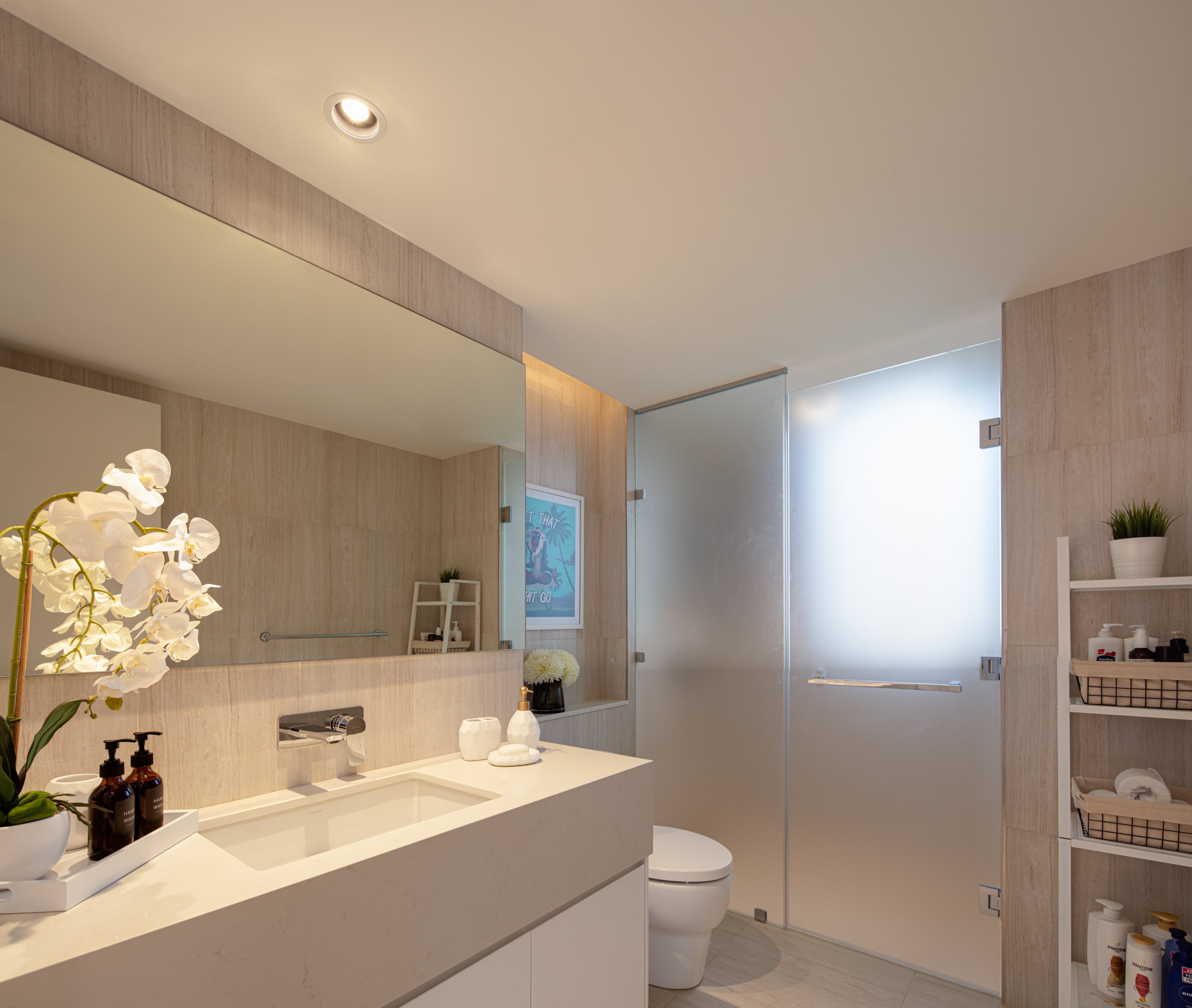 APARTMENT INTERIOR